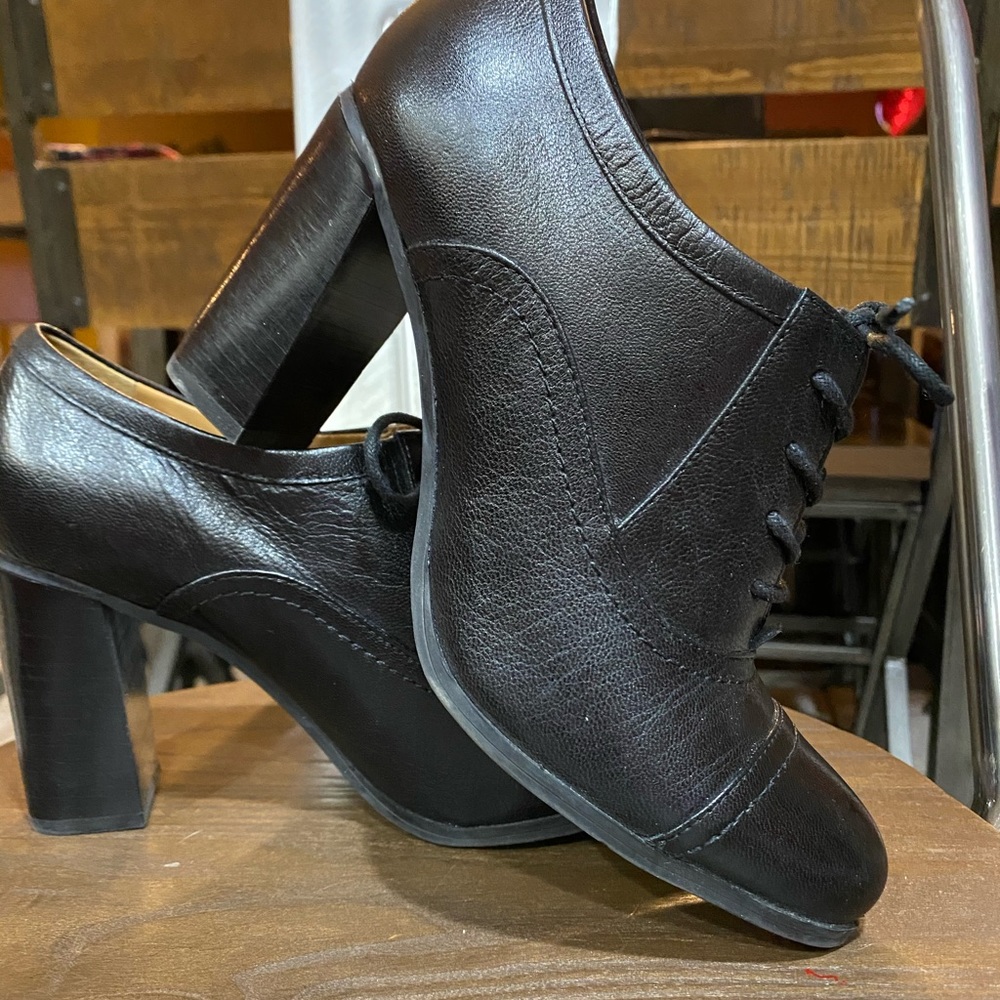 Nine West Leather Shoes